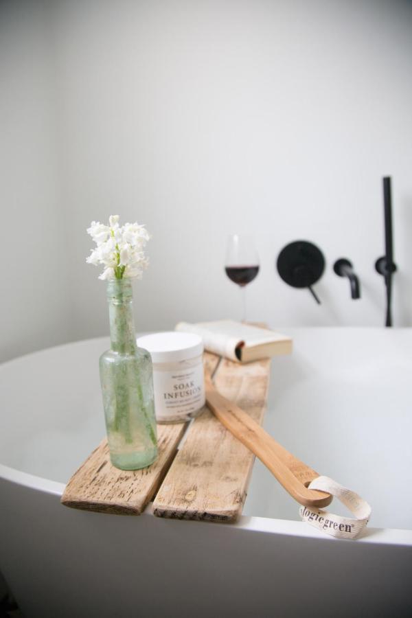 Central Georgian Townhouse With Free Parking Bath Exterior foto